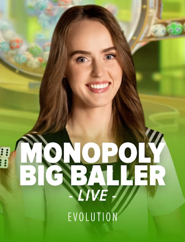 Eine lächelnde Moderatorin in einem grünen Monopoly-Kleid umgeben von Bingo-Kugeln, aus dem Live-Spiel Monopoly Big Baller von Evolution